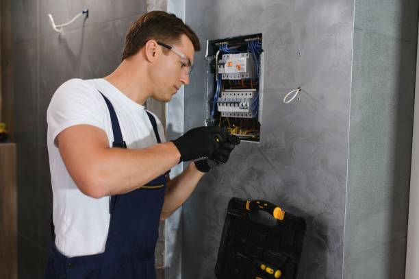 Best Licensed Electrician  in Yuma, CO
